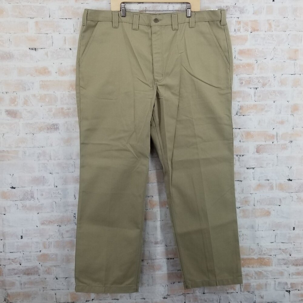 NWT Carhartt Twill Work Wear Chino B290 Khaki Men's Size 44 x 32 Relaxed Fit